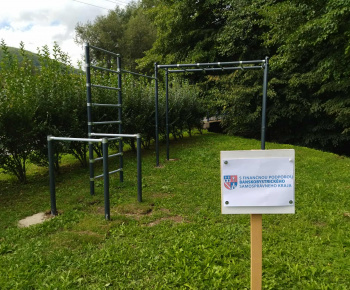 Aktuality / Workoutové cvičisko v oddychovej zóne - foto