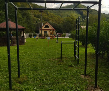 Aktuality / Workoutové cvičisko v oddychovej zóne - foto